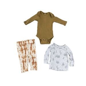 Childhoods and Kate Quinn Shirts and Pant Bundle Size 0-3mo